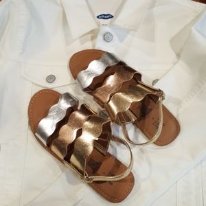 GapKids Metallic Sandals Girls 4